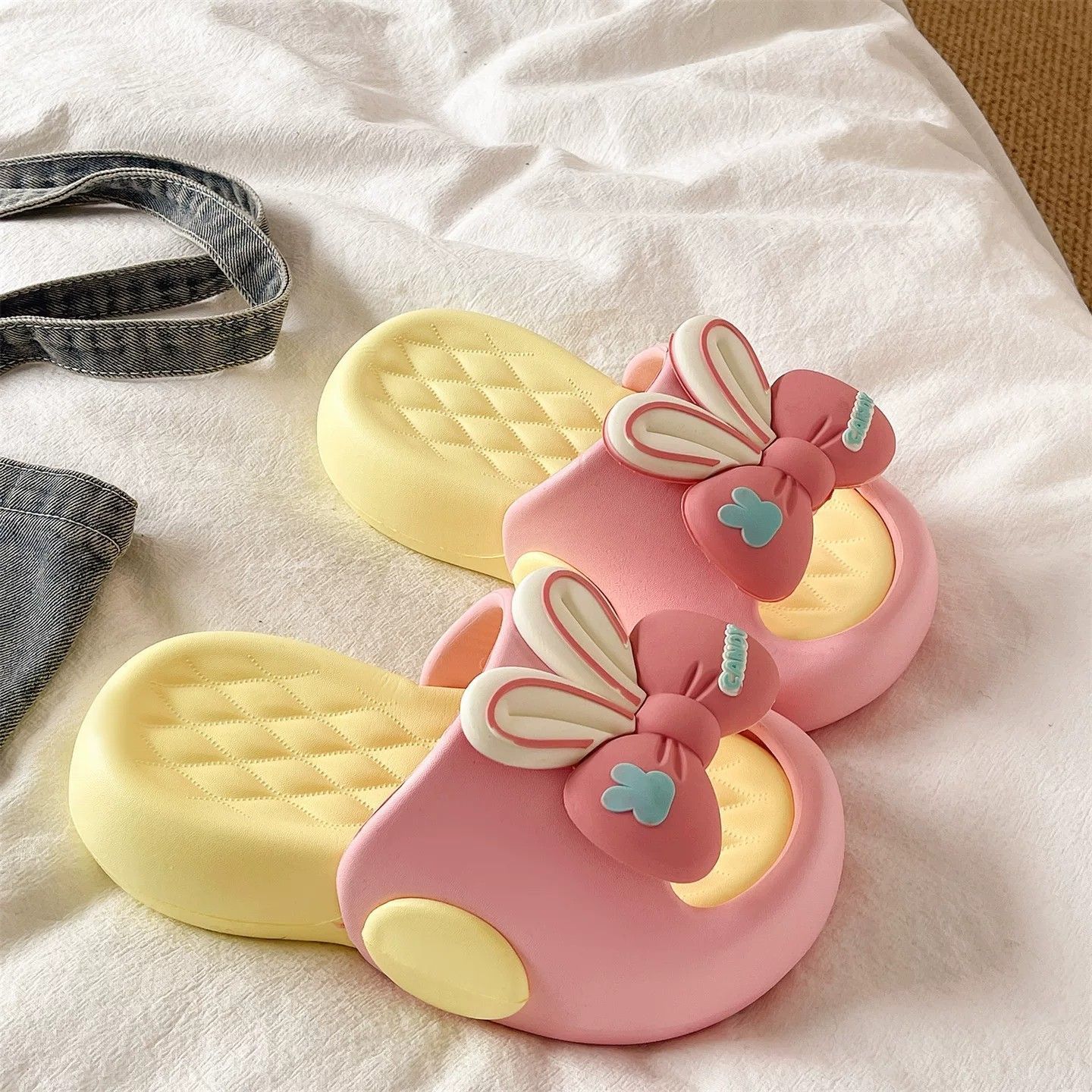 Cute Bow Rabbit Ear Platform S - đánh giá và giá Cotton Candy Cone